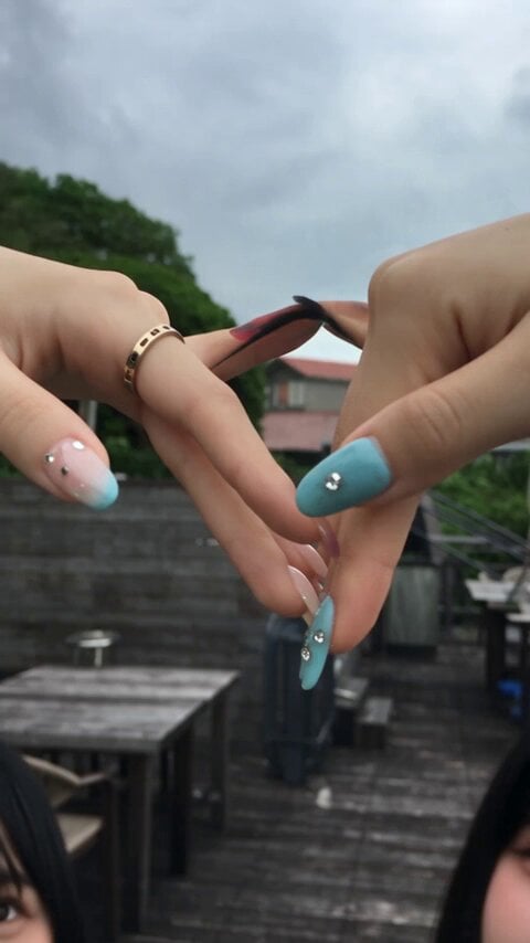Four Friends Make a Terrace Heart