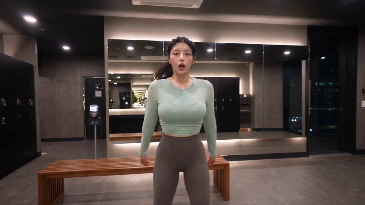 숨찬 HIIT 운동을 담은 테이프 일기