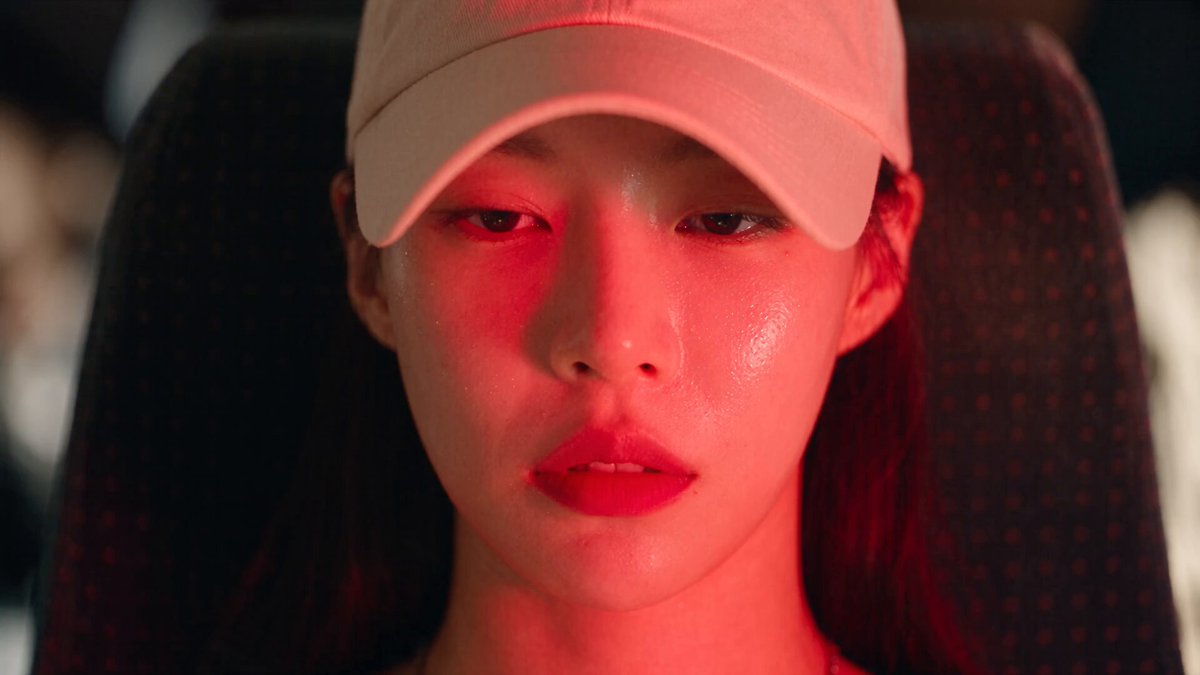 검문소에서 봉쇄된 감염 열차