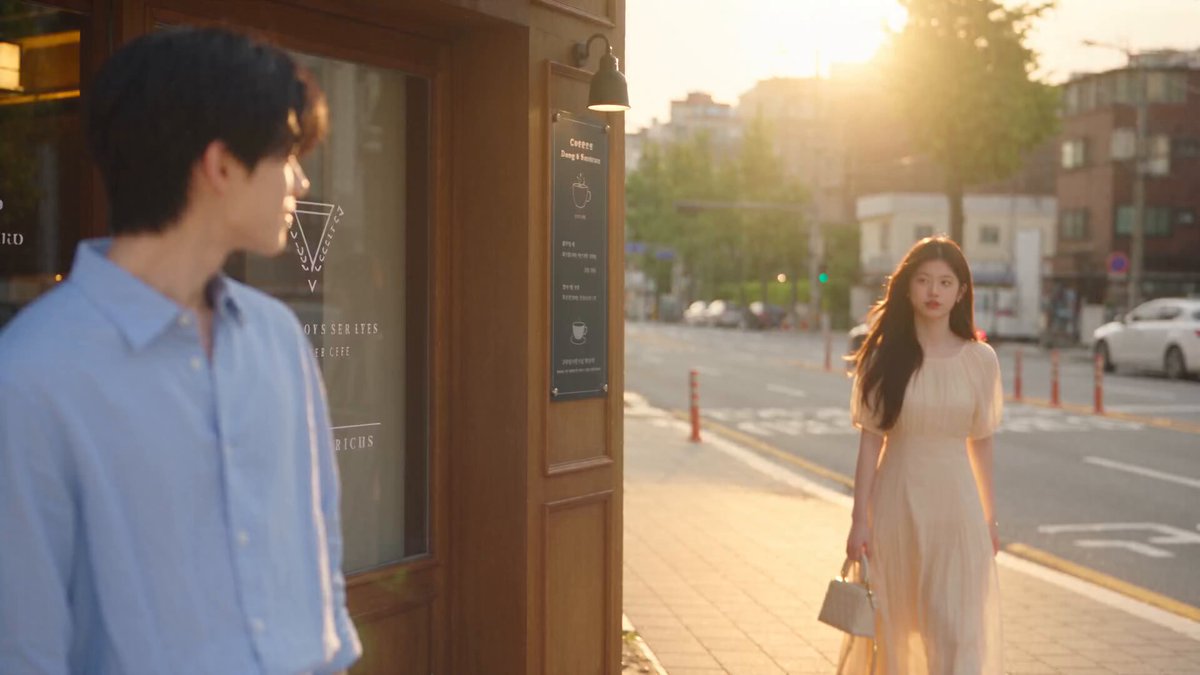Seoul Cafe Date at Golden Hour